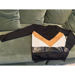 Gently Used XL Zara Mixed Media sweater vegan leather & suede